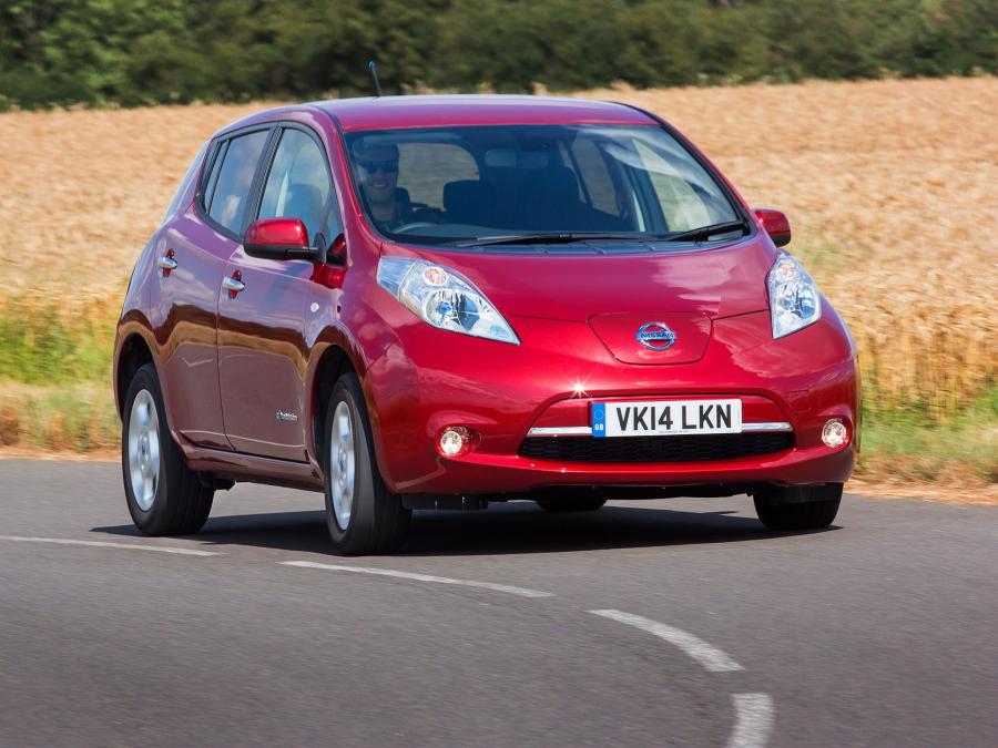  Nissan Leaf 2013 года  (UK) (фото 14 из 29)
